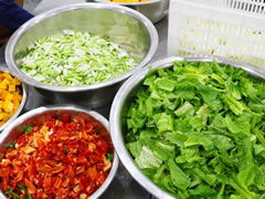 【金牌膳食服務(wù)】安州東辰，用父母心辦教育