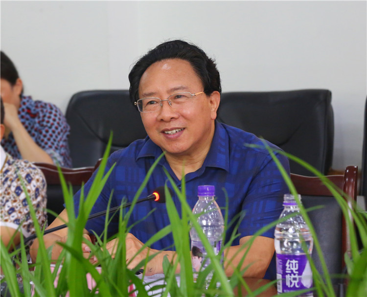 涪城區(qū)鄧輝區(qū)長一行蒞臨東辰集團(tuán)視察調(diào)研9.jpg 涪城區(qū)鄧輝區(qū)長一行蒞臨東辰集團(tuán)視察調(diào)研9.jpg