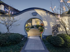 院里有風(fēng)骨，更有戲骨！